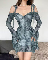 Aora Rüschenkleid mit Herzausschnitt